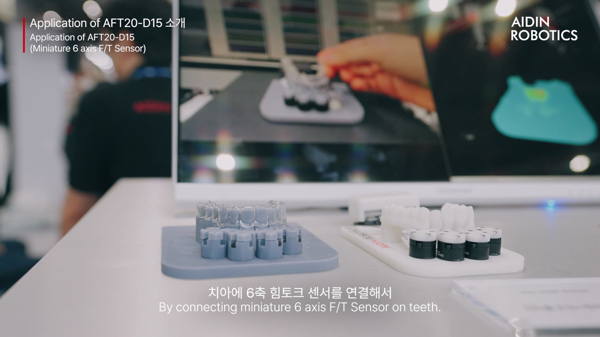 Force Measurement Device for Orthodontic Aligner with miniature 6 axis F/T sensor